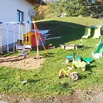 Bauernhof Haus Mondspitze *