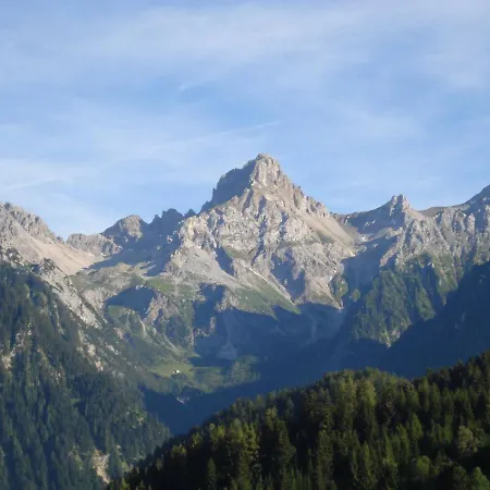 Haus Mondspitze Séjour à la ferme Bürserberg