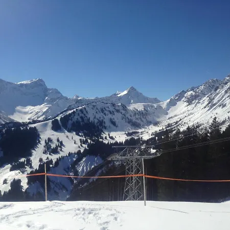 Farm stay Haus Mondspitze Buerserberg